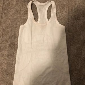 Lululemon tank top